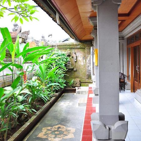 Wayan Family II Homestay Убуд Экстерьер фото