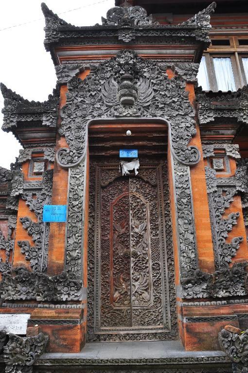 Wayan Family II Homestay Убуд Экстерьер фото
