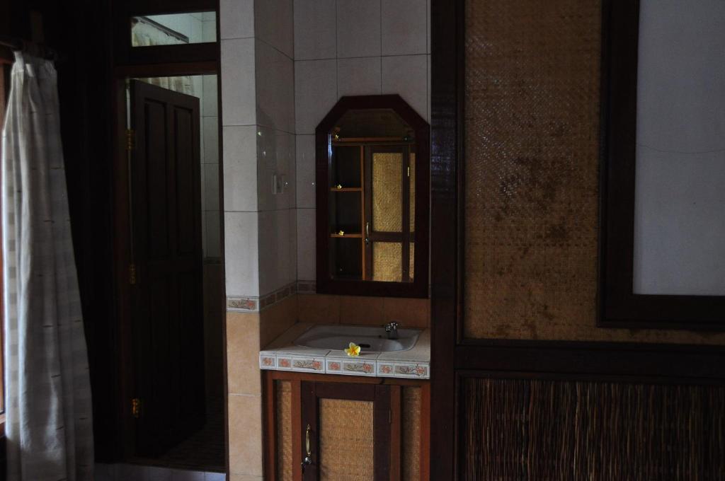 Wayan Family II Homestay Убуд Экстерьер фото