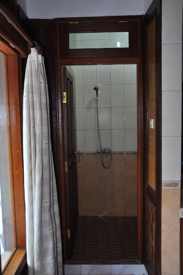 Wayan Family II Homestay Убуд Экстерьер фото